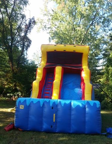 Wet/Dry 18 FT Single Lane Wave Slide Wet/Dry 18 FT Single Lane Wave Slide