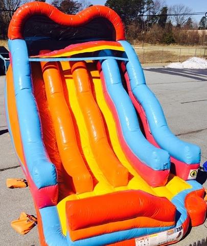 17 ft Triple Lane Slide 17 ft Triple Lane Slide