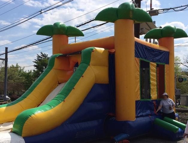 Bounce & Slide Combo (Tropical Theme) Bounce & Slide Combo (Tropical Theme)
